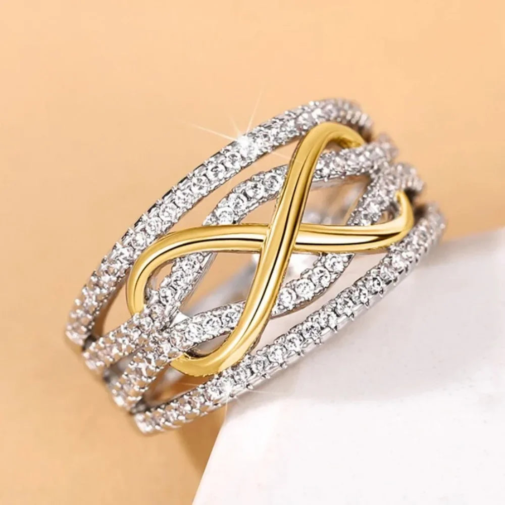 Anillo Infinito Bicolor con Cristales Brillantes